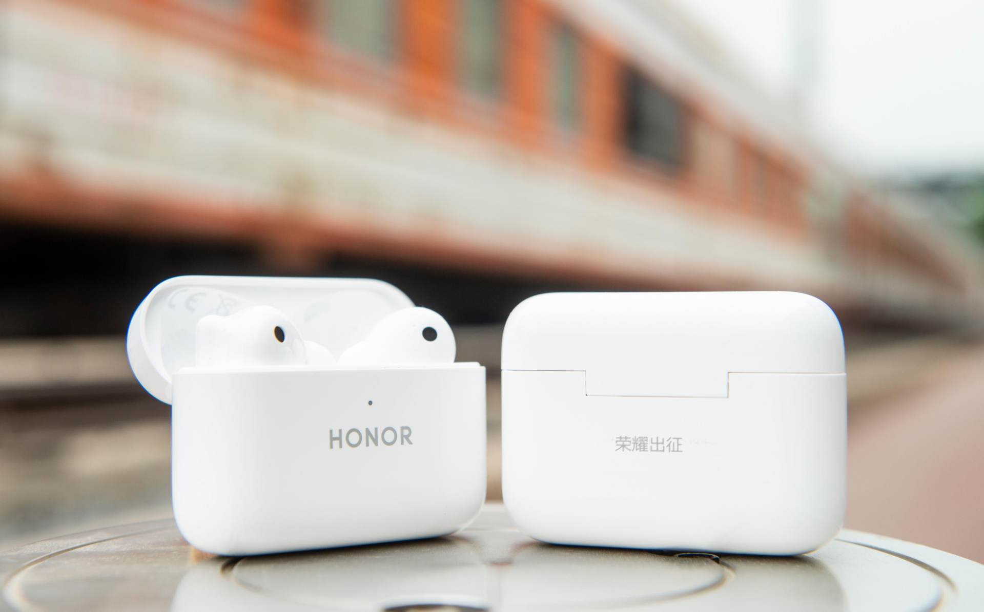 荣耀earbuds2se和freebuds4i,荣耀earbuds2se功能介绍