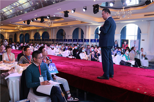 400平口腔诊所装修需要多少钱,口腔门诊大厅装修效果图