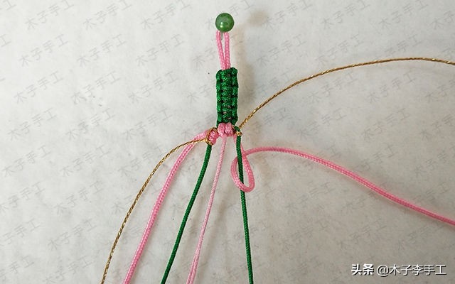 桃花手链编法最简单不用毛线编,手工编织手链桃花编法