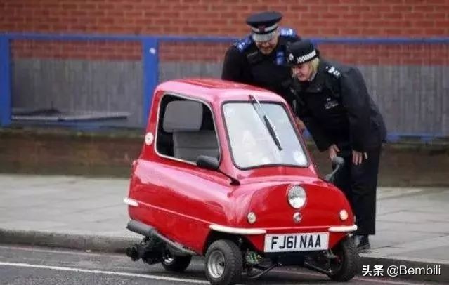 这是世界上最小的汽车,全球限量仅50辆,上街后颜值爆表