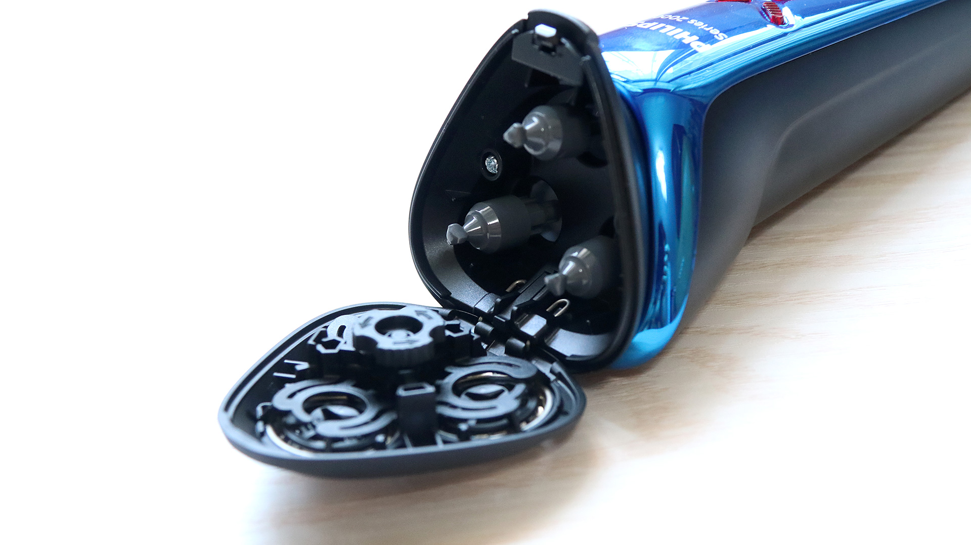 飞利浦剃须刀s4302测评,插电式剃须刀电动男士