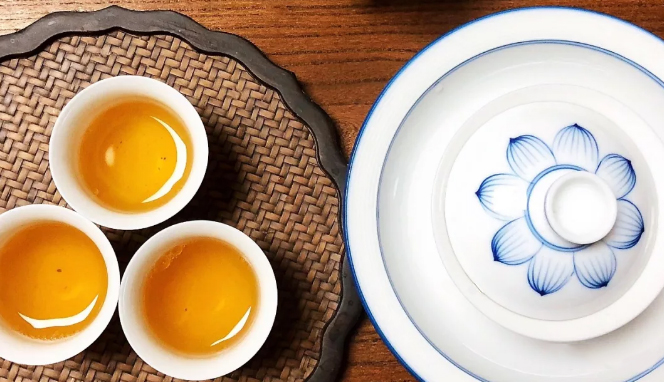 茶水泡旧衣服，竟恢复如新！茶叶25种另类用法