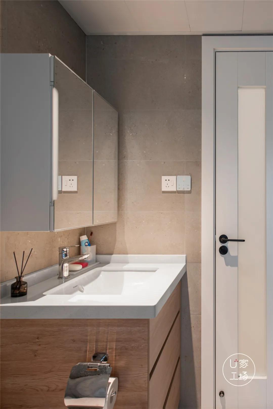 89㎡出租屋“变身”日式极简美宅，无主灯+藤编原木，玩出新花样