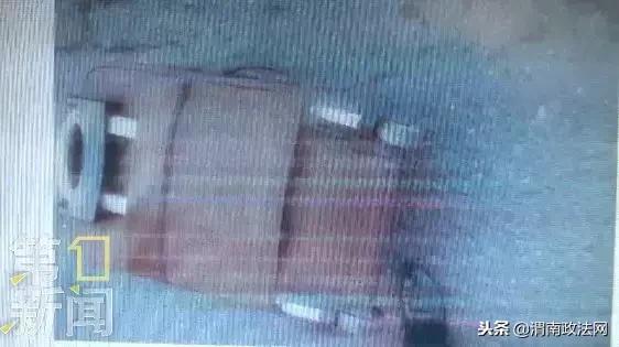 你还敢坐三轮“摩的”吗？已有乘客摔下殒命……