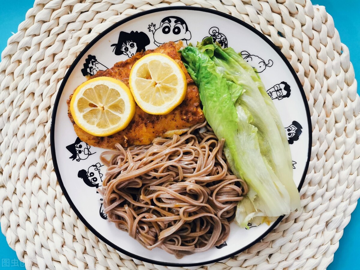 如何有效减腹翘臀,怎么减两侧臀部的赘肉