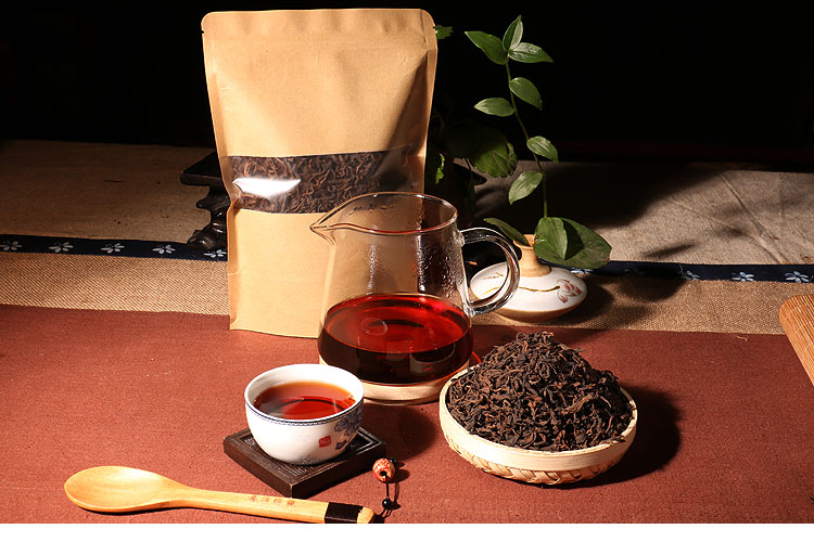 普洱茶紧压技术有哪些特点,普洱茶生茶紧压茶好坏之分