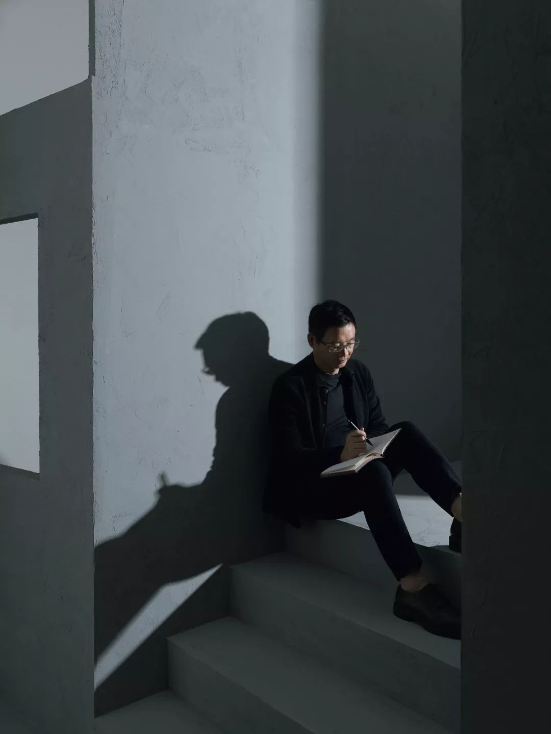 中国谍战之父麦家磨砺八年,谍战小说之父麦家栖身于流量时代