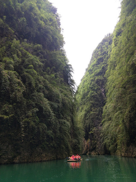 彭水阿依河旅游路线,重庆彭水阿依河漂流双人行攻略
