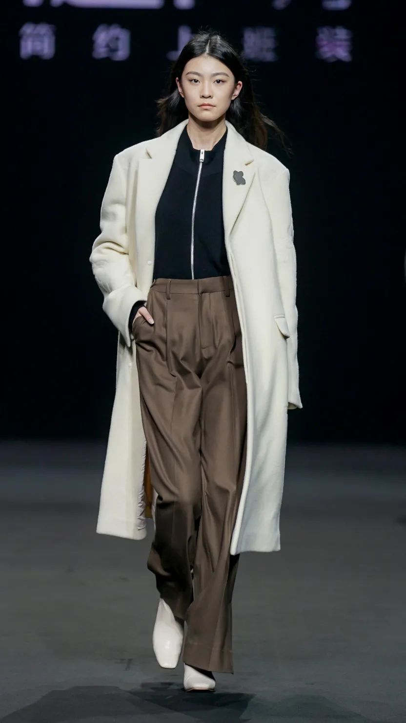 2021秋冬女装款式流行趋势,2018秋冬趋势报告巴黎时装周