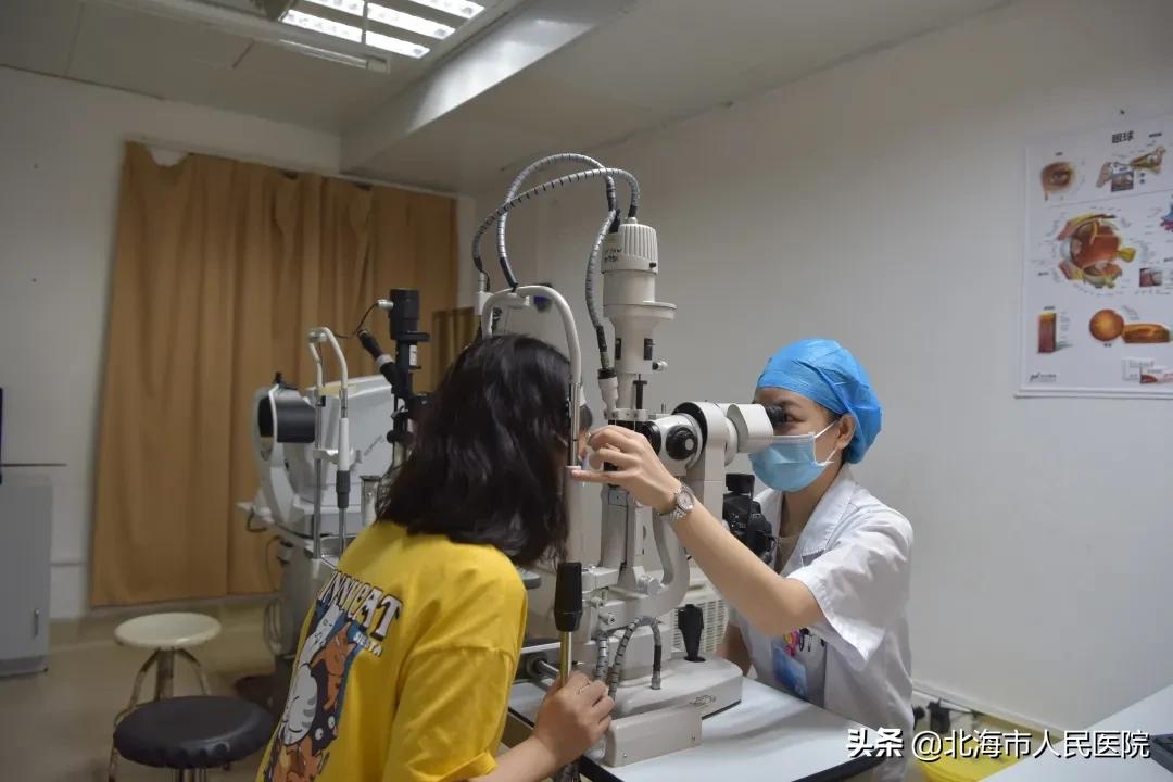 飞虫进入眼睛角膜受伤,飞虫进角膜怎么办