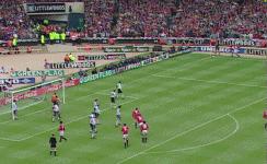 贝克汉姆发型万人迷,万人迷贝克汉姆2003