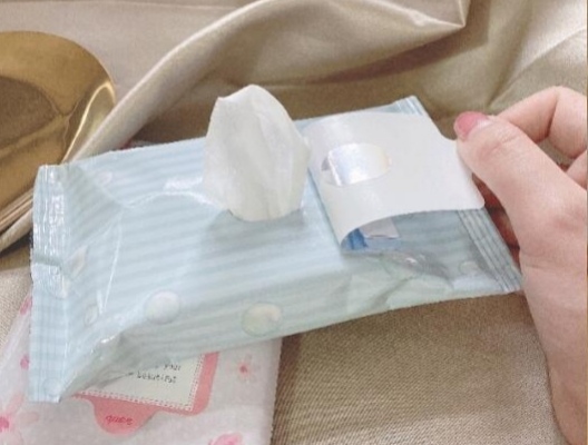 刘海总出油怎么办不用工具,张予曦的八字刘海教程