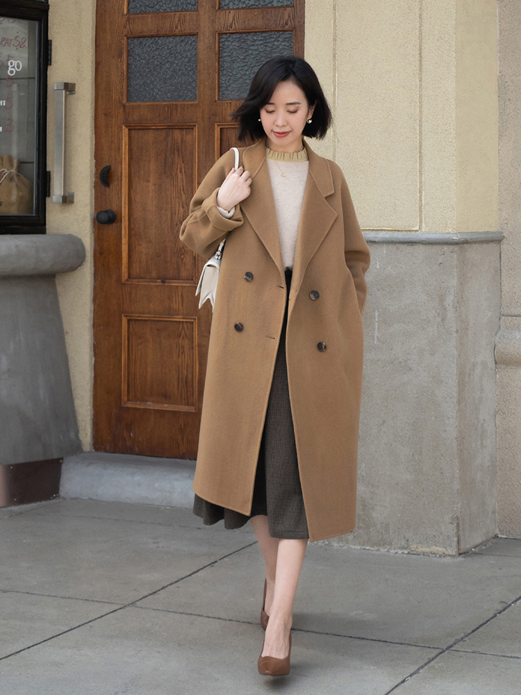 大衣内搭连帽针织衫穿搭,秋冬季节大衣穿搭技巧