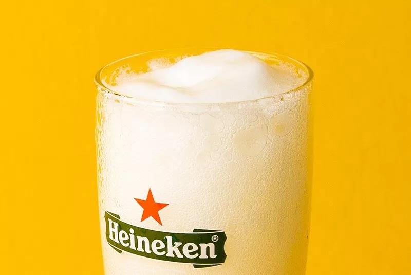 玛丽黛佳×喜力啤酒定制欧冠专属礼盒，原谅色口红来啦