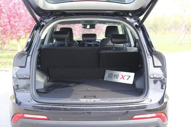 最新款江淮嘉悦x7,意大利的设计