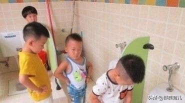 怎么把小孩子穿尿不湿的习惯戒掉,穿久了尿不湿危害