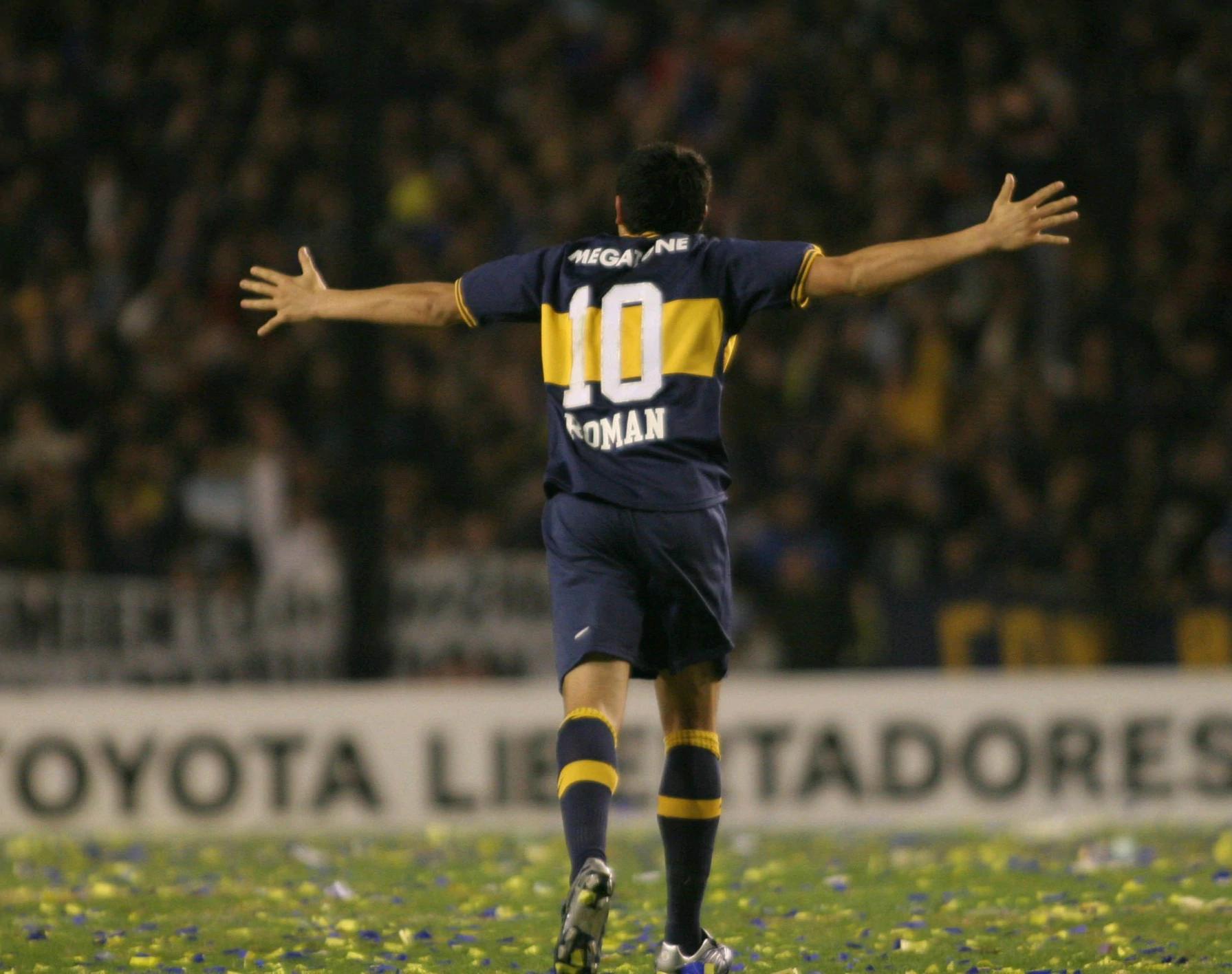 瓒冲潧top20,涓栫晫瓒冲潧鐞冩槦鍥炲