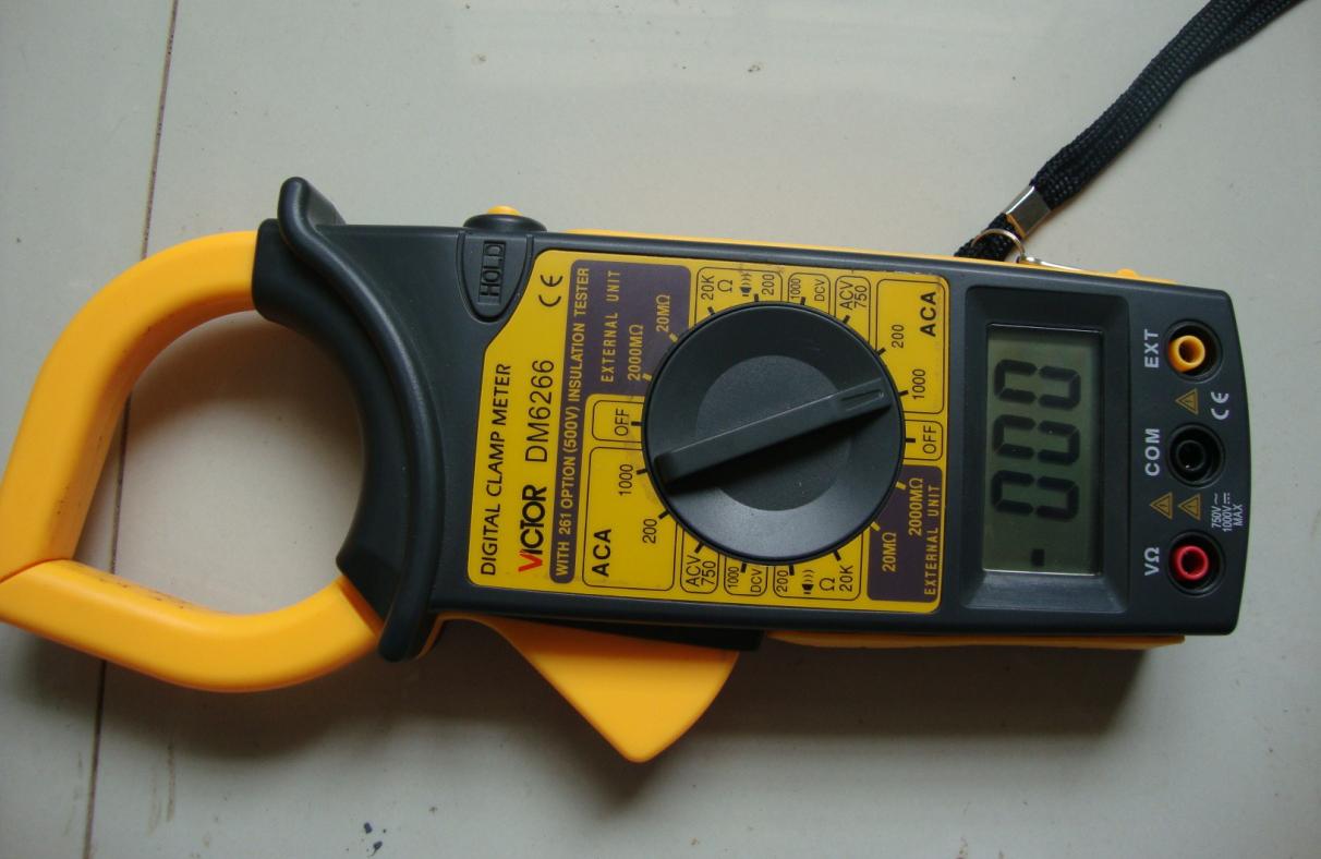 变电小课堂开课了：今日讲述数字钳形万用表操作指南