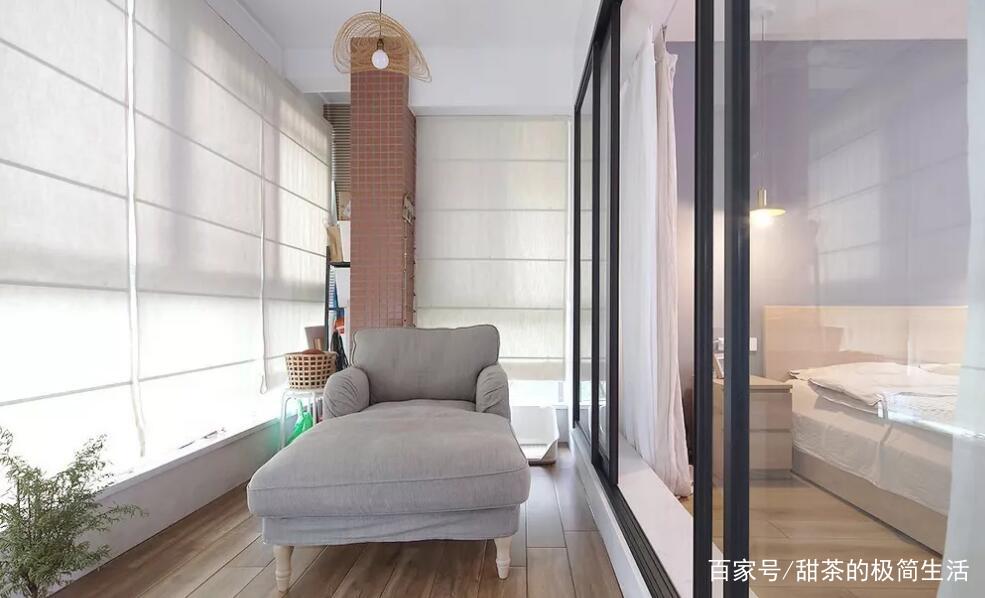 现在流行的玻璃隔断效果图,小户型打玻璃隔断是个好主意吗