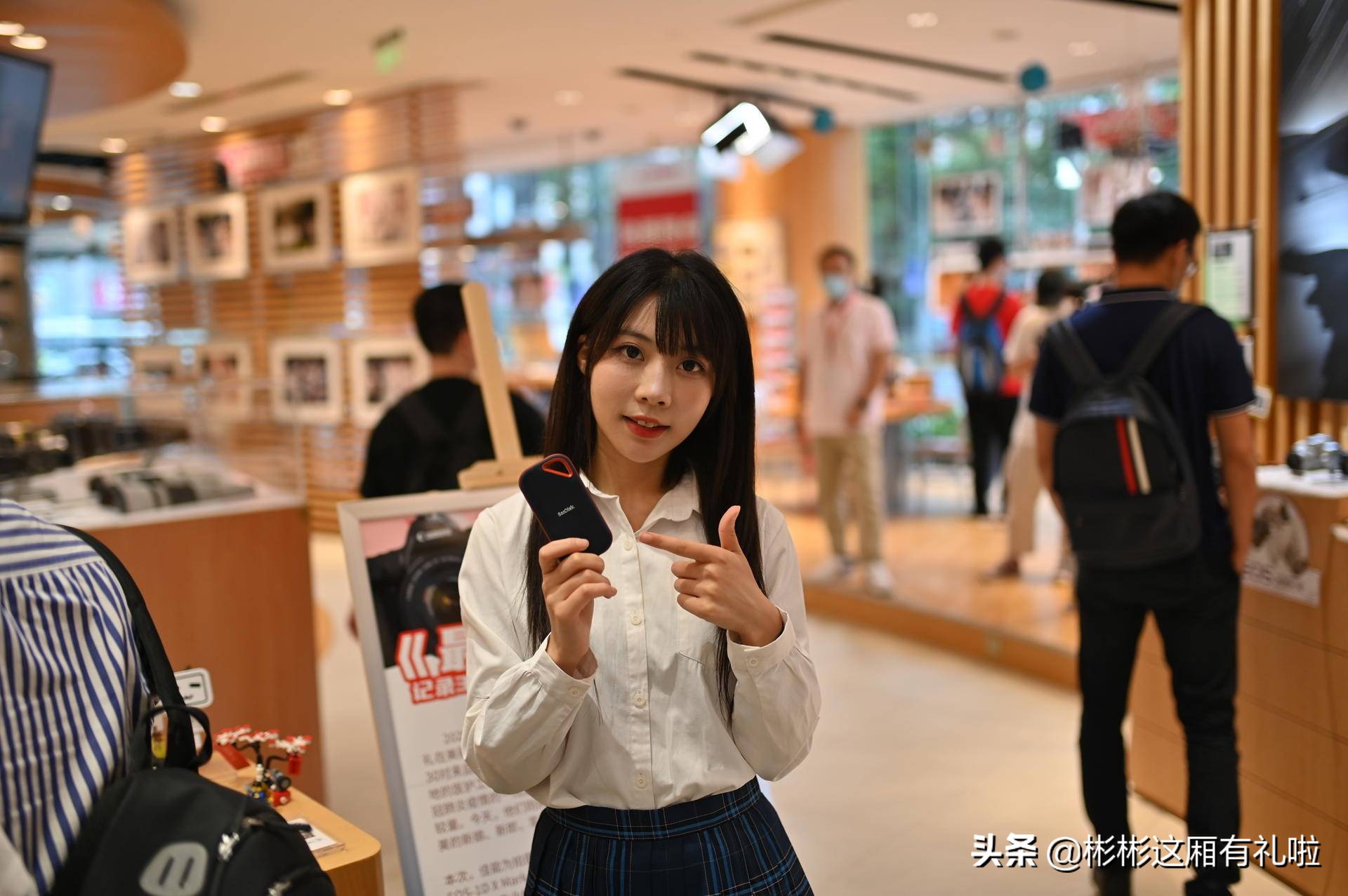 真香评测相机,佳能相机真香款