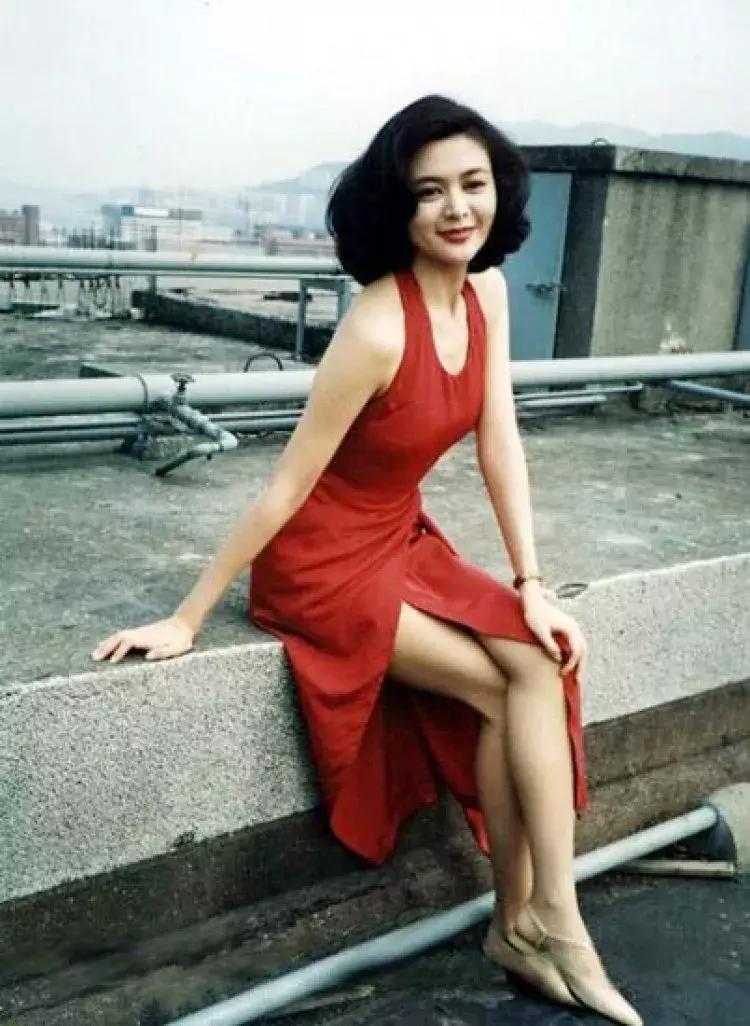 港风必备单品,流行的港风穿搭