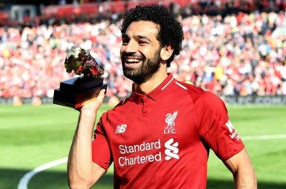 梅西和c罗的身价谁更高,c罗梅西历年身价一览表最新