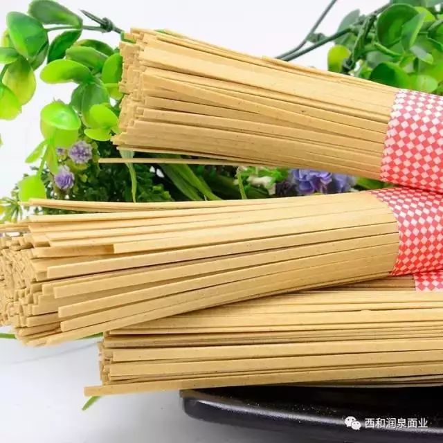 0脂低盐低升糖粗粮荞麦挂面,全谷物全麦荞麦挂面