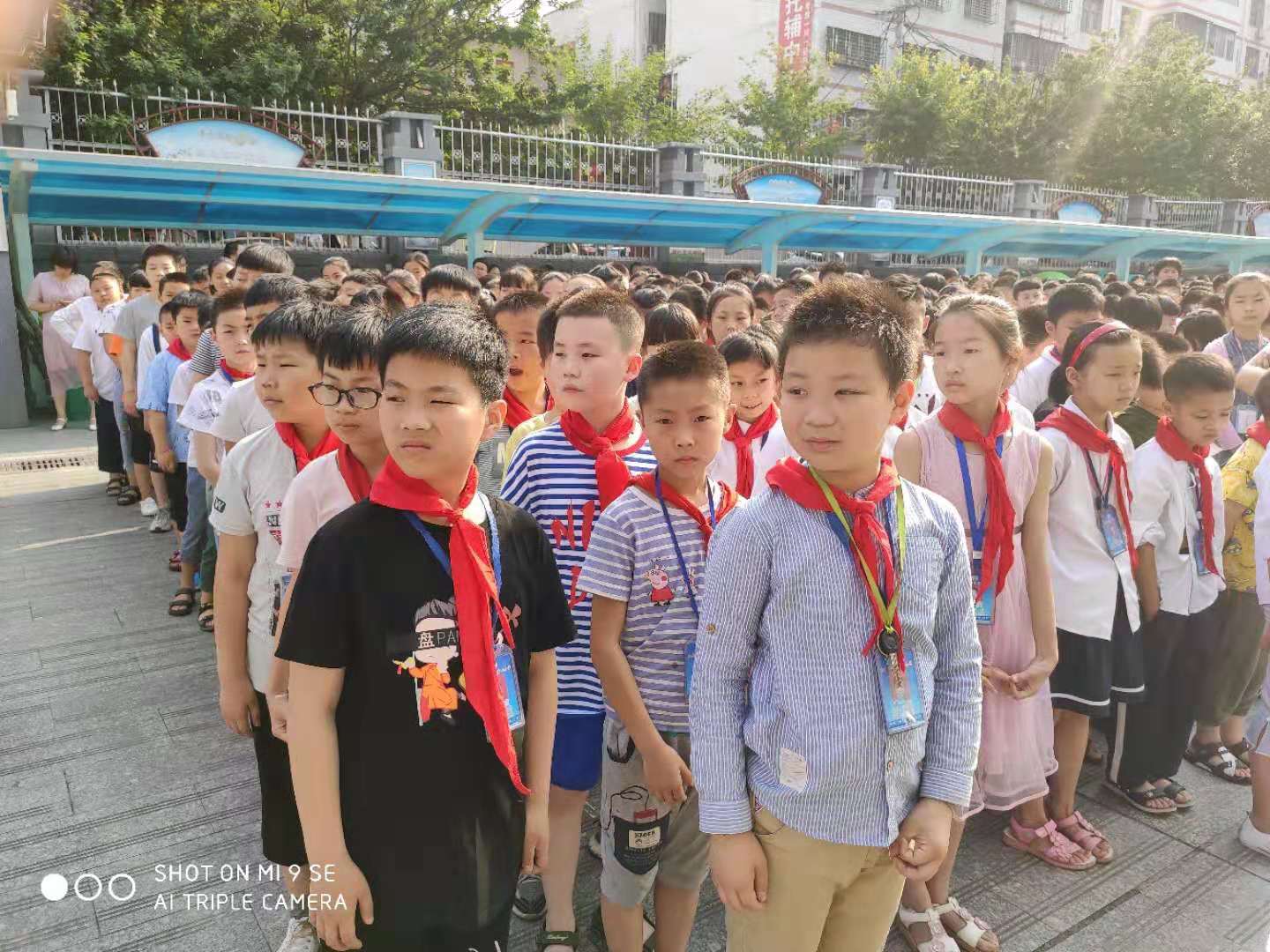 被父母宠坏的孩子表现,遇到这样的熊孩子该怎么管教