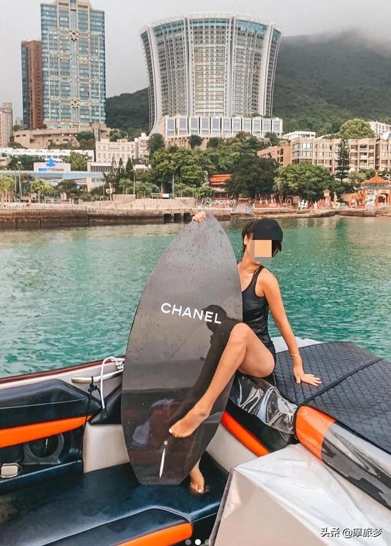 朋友圈里的有钱人,朋友圈炫富靠什么