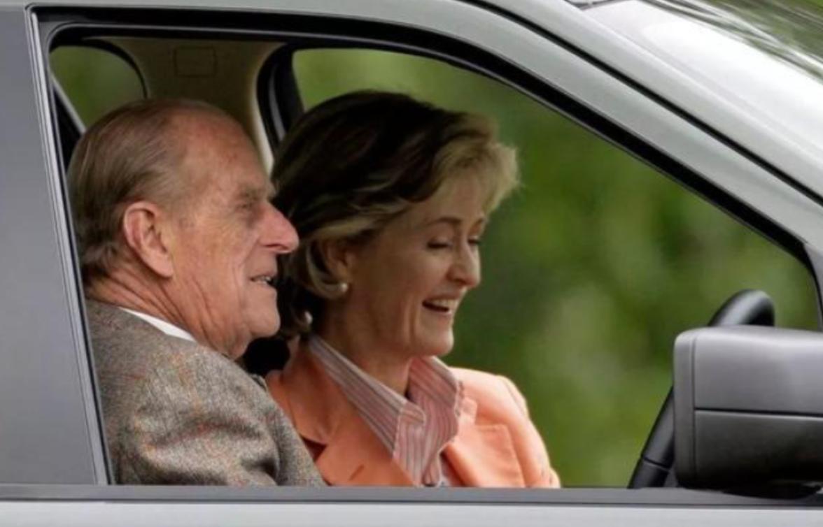 英国皇室查尔斯和戴安娜,英国女王和查尔斯日常