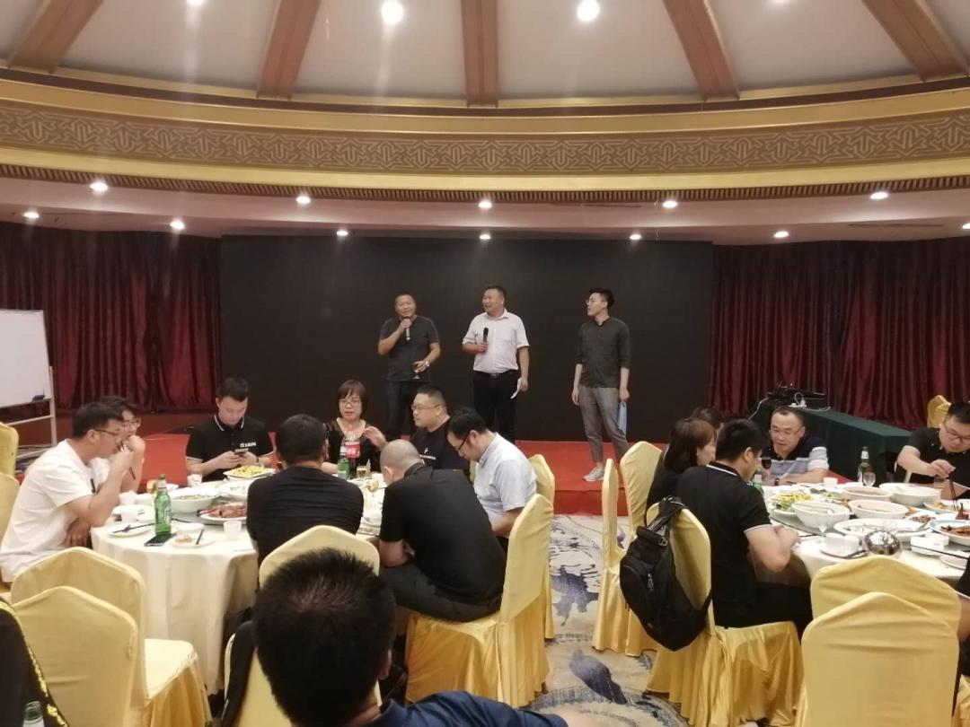 乘风破浪，携手同行2020全国商业IT服务转型巡回会再创新高