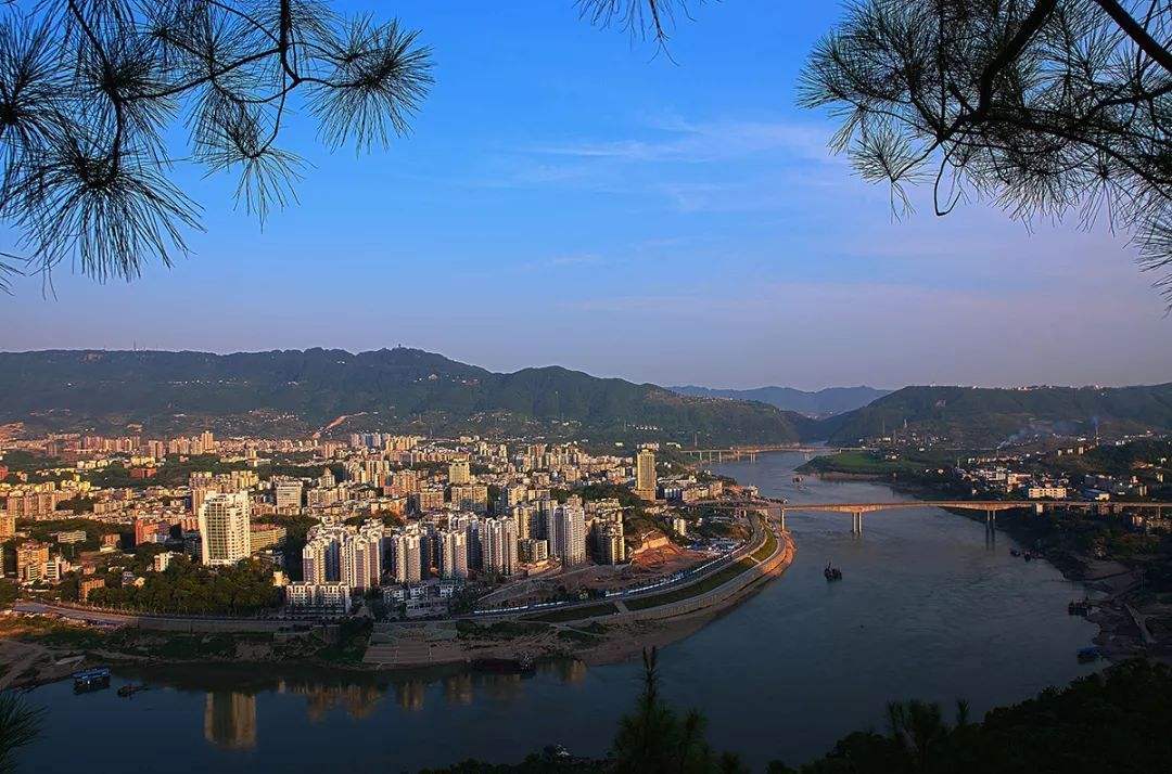 重庆城市怎么样宜居吗,重庆80万左右的房子哪个区好