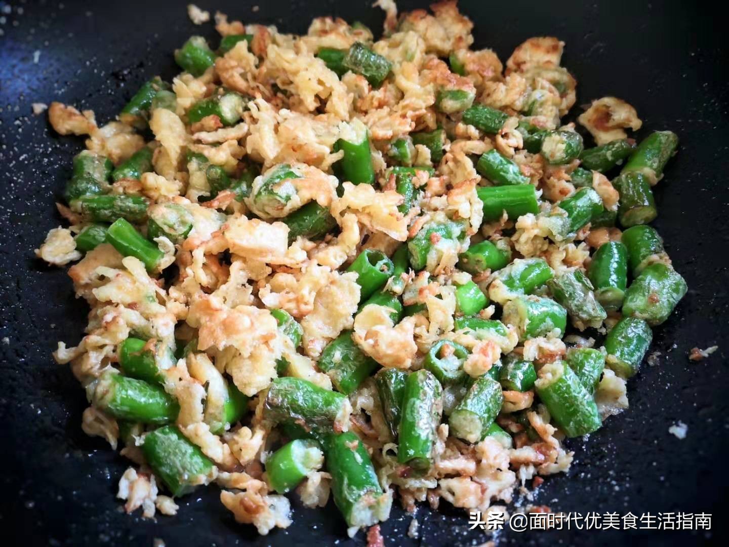 辣椒怎么做又酥又香,这才是辣椒的正确做法