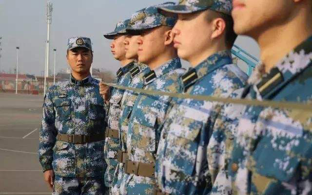 新大纲军事体能考核标准,军事体能单杠考核标准