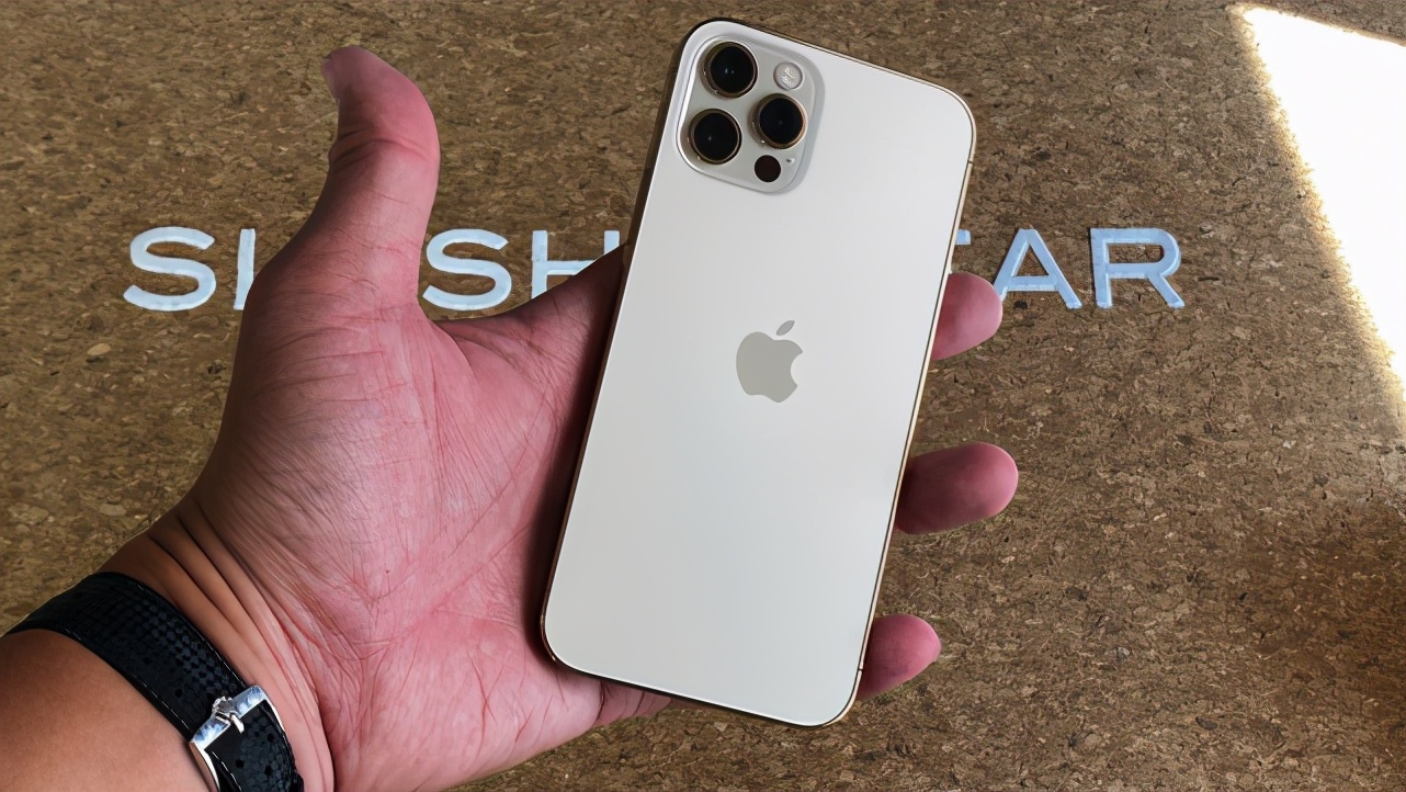 iphone12能用几年,iphone12能用六年吗