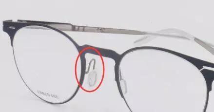 怎么挑选眼镜框架,怎么看自己适合什么样的框架眼镜