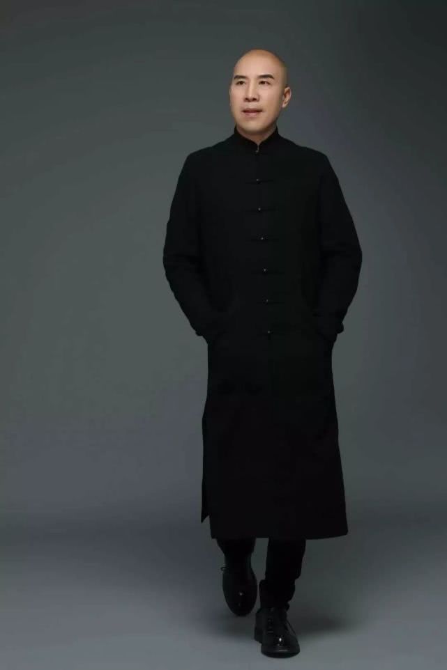 “唱响中原,薪火相传”著名艺术家*军白**选收徒暨公益展演成功举行