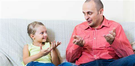 2岁小孩不爱开口说话,2岁孩子不爱说话但什么都听得懂