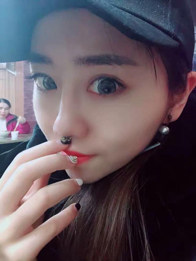 水凝胶和非离子结合的美瞳,水凝胶美瞳和非离子美瞳哪个好