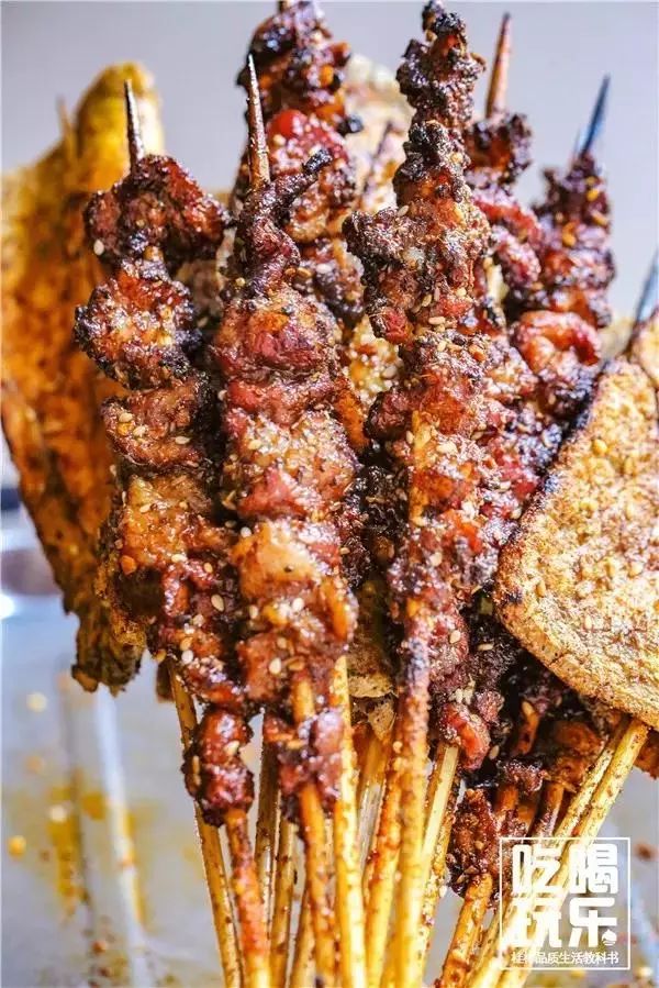 10元吃到饱的串串,10块钱吃到饱