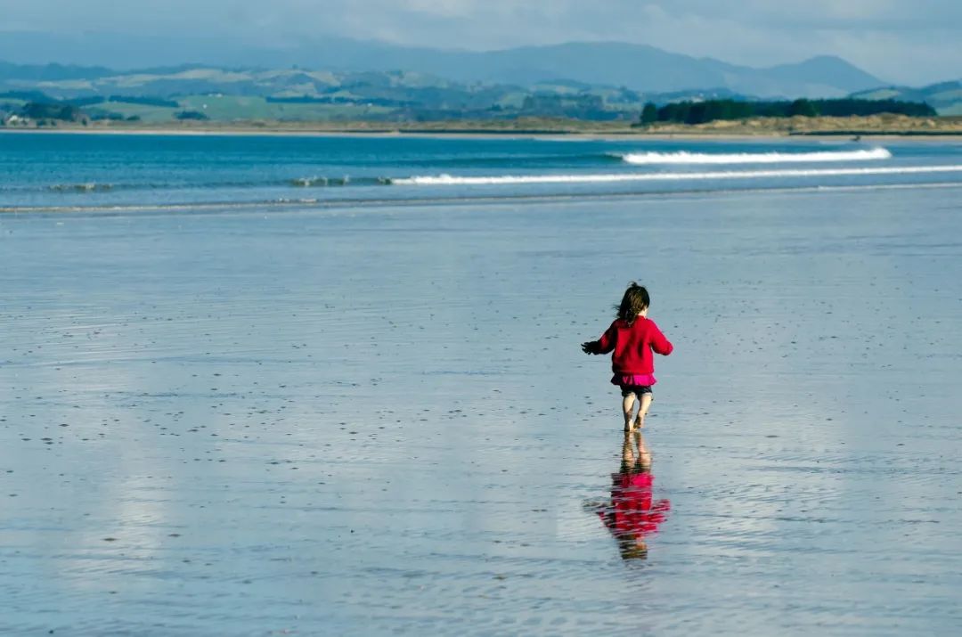 孩子一沟通就嫌烦怎么办,女孩刚上高中为什么说话就嫌烦