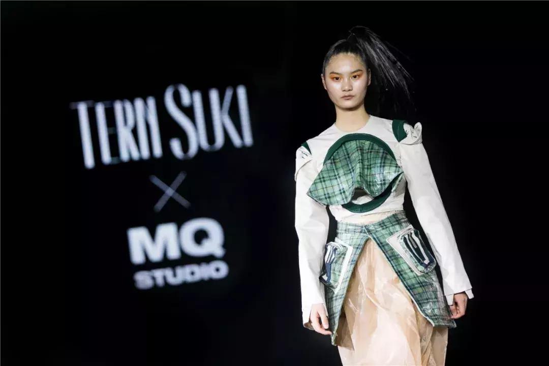 TERNSUKIXMQSTUDIO携手联名款保养面膜品牌发布酒会