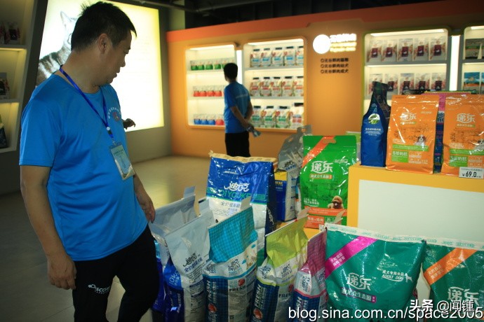 “走绿美邢襄看古城新变”百家自媒体走邢襄之三华兴宠物食品