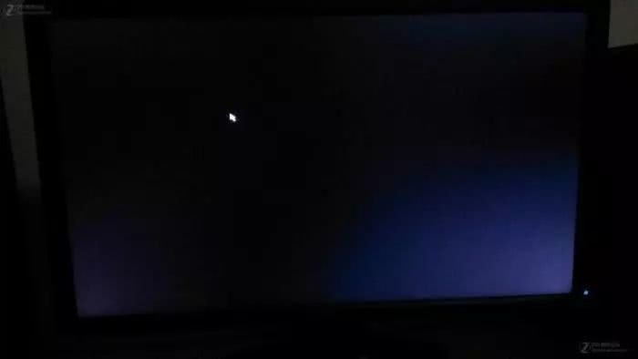 笔记本电脑反复重启不开机怎么办,电脑风扇转一下停一下反复重启