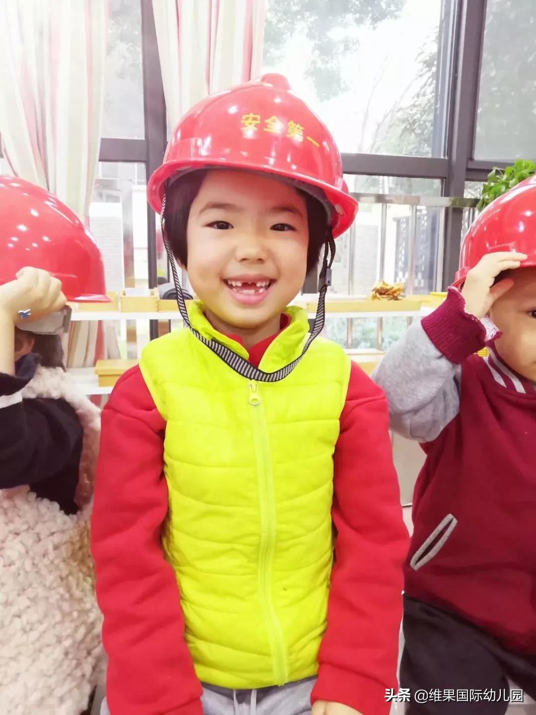 蒙台梭利幼儿园工作,蒙台梭利幼儿园视频