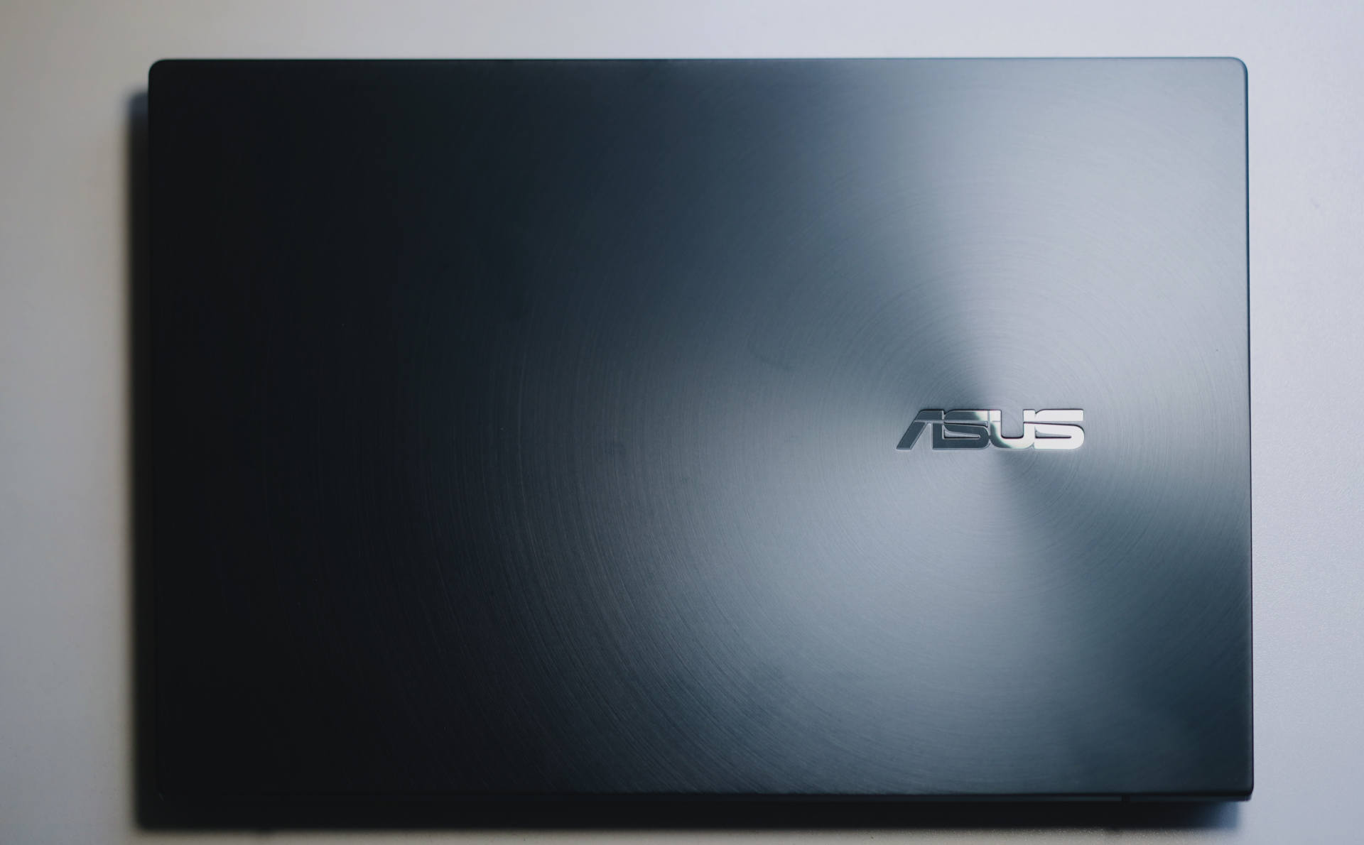 华硕灵耀x双屏pro和rog冰刃双屏,华硕灵耀x双屏i7独显笔记本评测