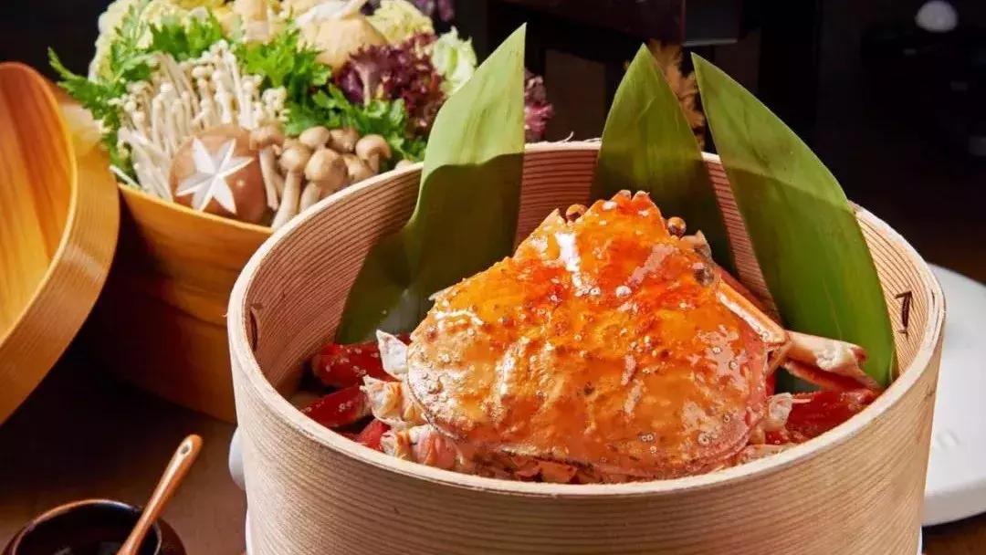 gucci香水线下店专柜赠品,gucci香水30ml送口红小样