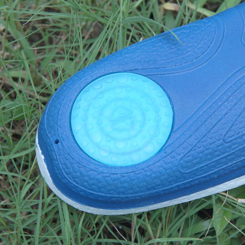 低足弓如何改善,足弓矫正鞋垫硬的好软的好