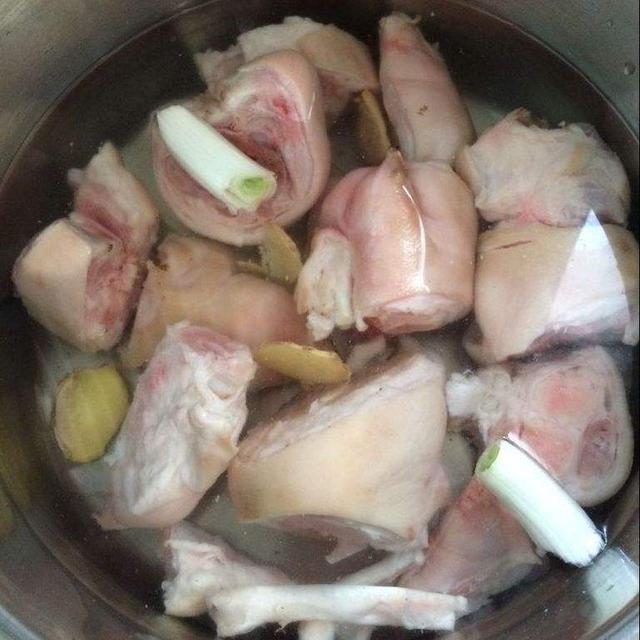 生姜炖猪蹄,猪蹄生姜的做法大全