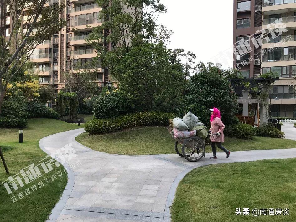 蒲城碧桂园翡翠华府物业费,句容宝华碧桂园翡翠华府二期